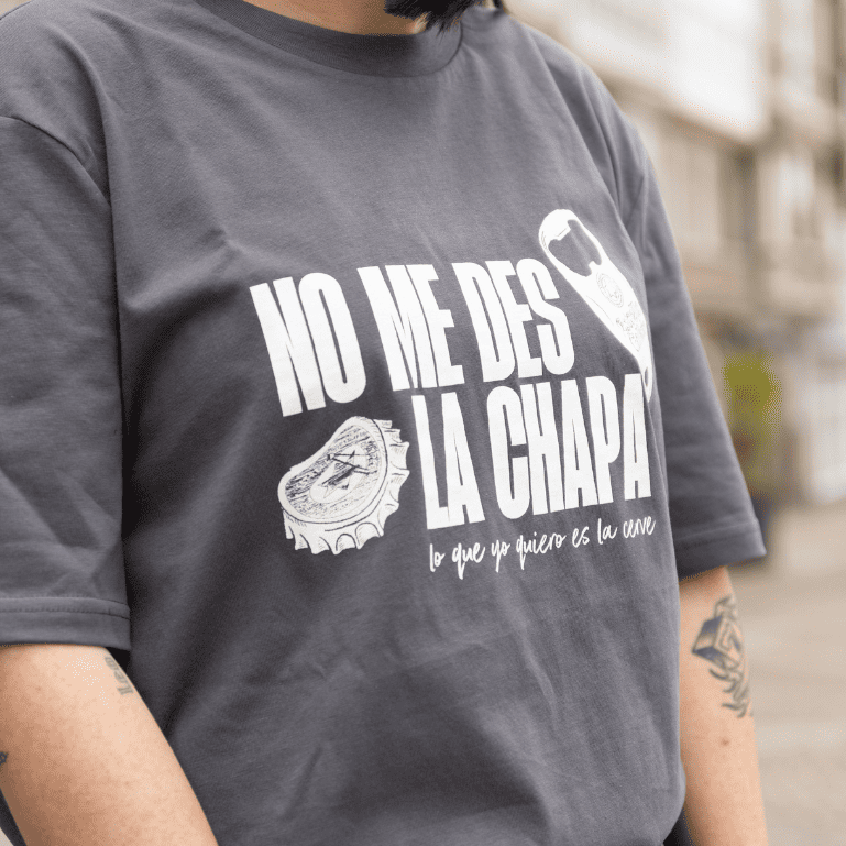Camiseta Estrella Galicia edición “No me des la chapa”