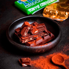 Chocolate negro con almendras y sal de mar de Tonys Chocolonely, 180 g