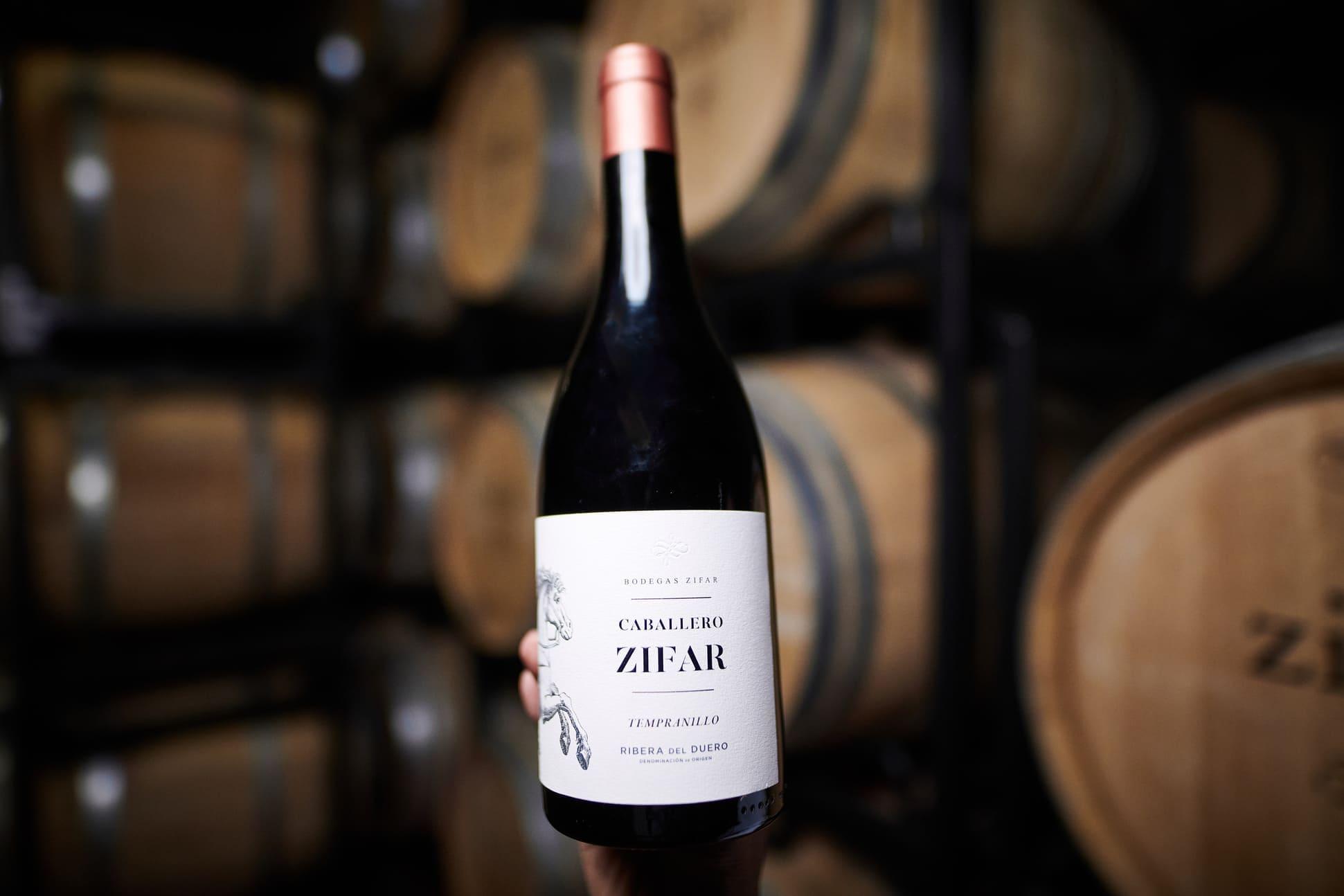 Botella de vino de las Bodegas Zifar