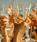 ¿Cómo montar el brindis perfecto de Fin de Año en casa?