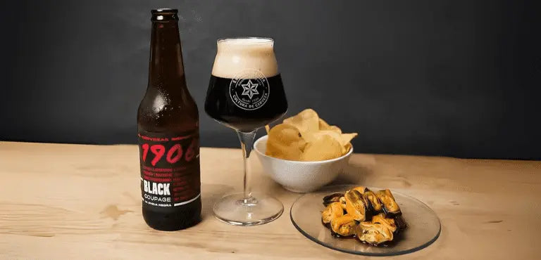 Maridaje de cerveza 1906 Black Coupage y mejillones en escabeche