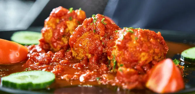 Esta es la mejor receta de albóndigas en salsa que probarás este año