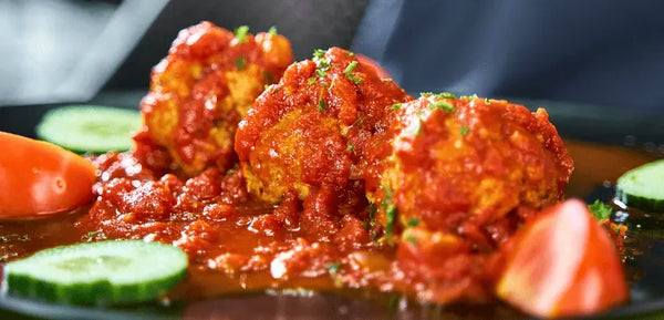 Esta es la mejor receta de albóndigas en salsa que probarás este año