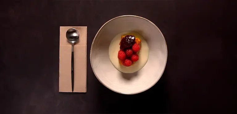 Receta de torrija de Bica con Sopa de Chocolate Blanco y Mermelada de Frutos Rojos