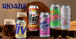 Vasos y latas de cervezas Varias latas y vasos de cerveza Río Azul, una cervecera moderna que destaca por crear cervezas vibrantes, equilibradas y con un perfil intensamente lupulado que conquista a cualquier paladar.
