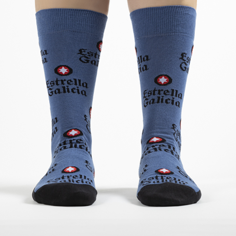 Calcetines con logotipo de Estrella Galicia
