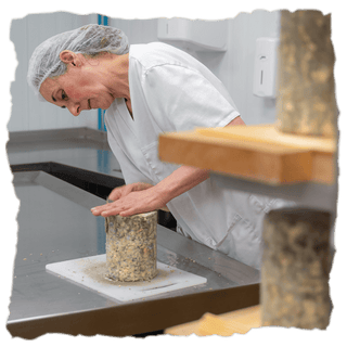 ¿Cómo elaboran el queso de vaca Savel de Airas Moniz?
