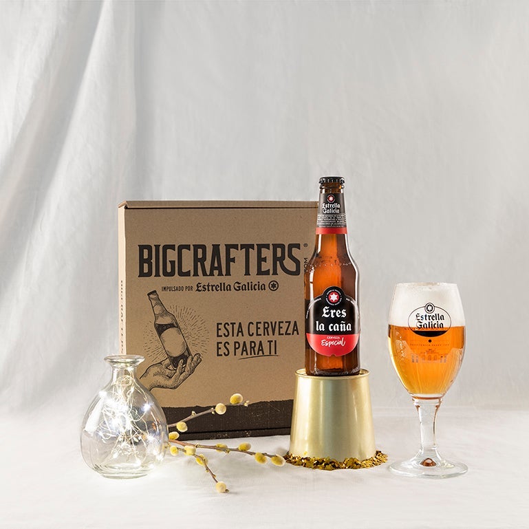 Estuche Estrella Galicia con mensaje y copa