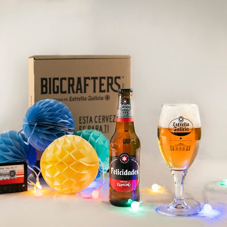 Estuche Estrella Galicia con mensaje y copa