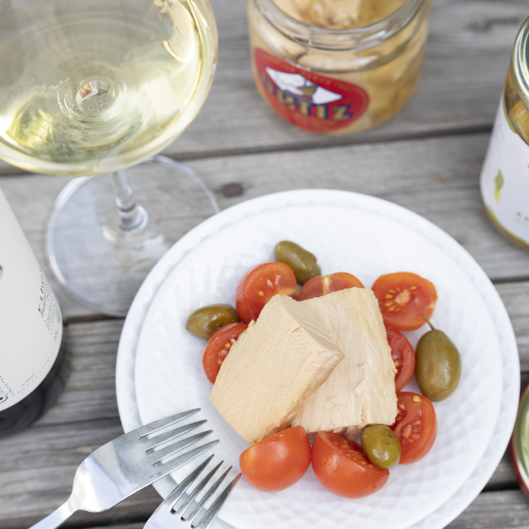 Bonito del norte en aceite de oliva de conservas Ortiz, tarro de 270 g