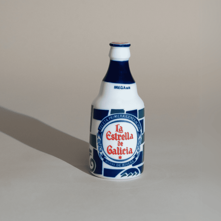 Botella Esfinge La Estrella de Galicia de Sargadelos