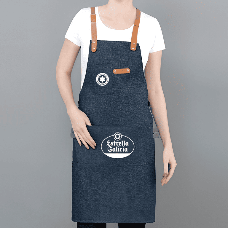 Delantal peto vaquero de Estrella Galicia