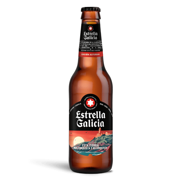 Botella de Estrella Galicia Edición Asturias un tributo líquido al carácter noble y auténtico de esta legendaria tierra para acompañar tus celebraciones.