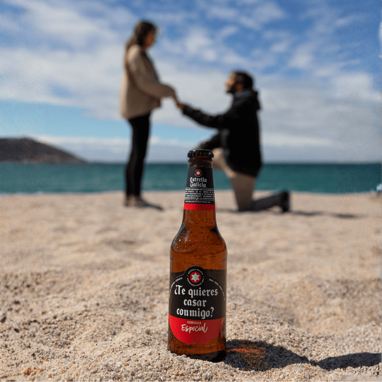 Estrella Galicia edición 'Te quieres casar conmigo' con copa Atlántica