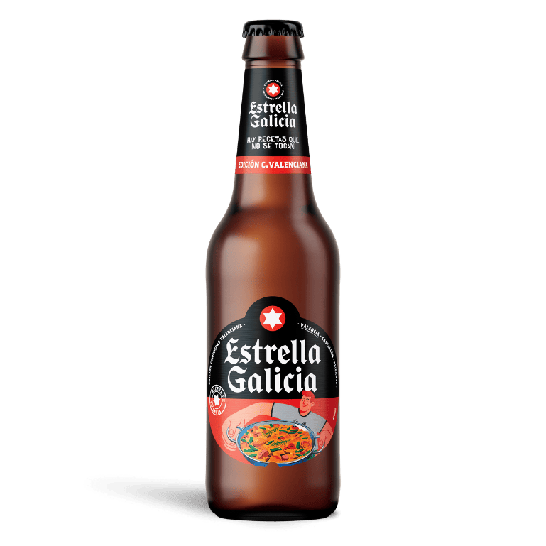 Botella de 33 cl de cerveza Estrella Galicia Edición Valencia con copa Atlántica, un homenaje al fuego, la tradición y el espíritu mediterráneo.
