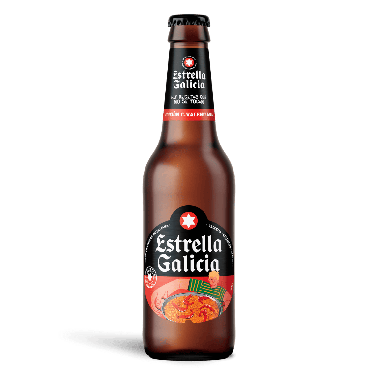 Botella de 33 cl de Estrella Galicia Edición Valencia con copa Atlántica, un homenaje al fuego, la tradición y el espíritu mediterráneo.