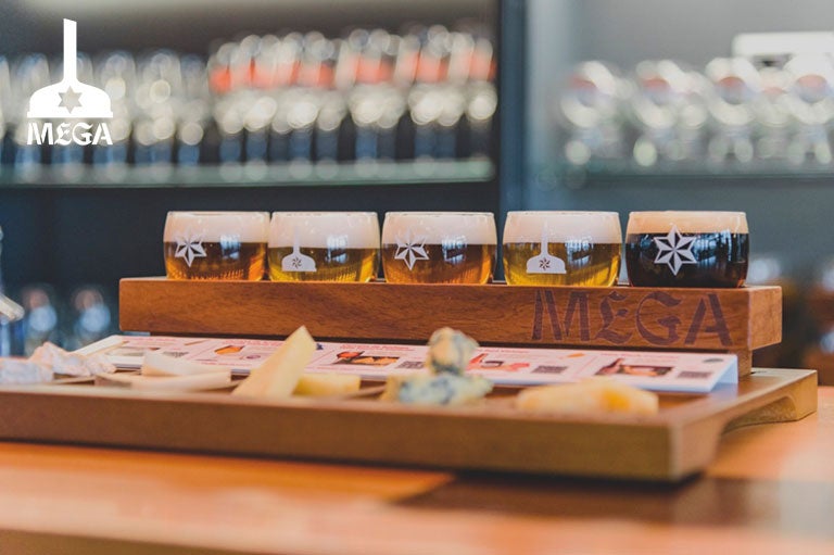 Visita guiada MEGA con tiraje de cerveza y maridaje de quesos