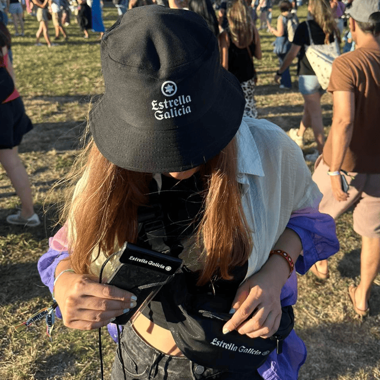 Bolsa portamóviles Estrella Galicia