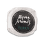 Una cuña de queso de vaca Terra de Airas Moniz hecho siguiendo años de tradición y con una alta calidad premium.