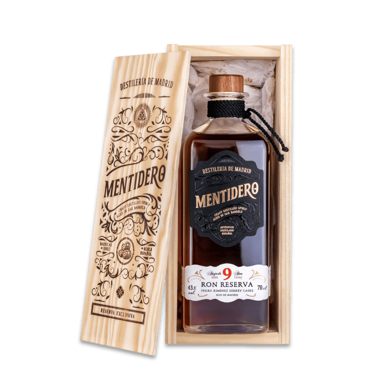 Ron mentidero Reserva 9 años en caja regalo de Destilería de Madrid, 1 botella de 70 cl
