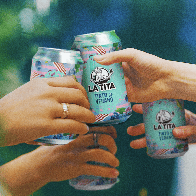 Tinto de verano de La Tita Rivera, 24 latas de 33 cl