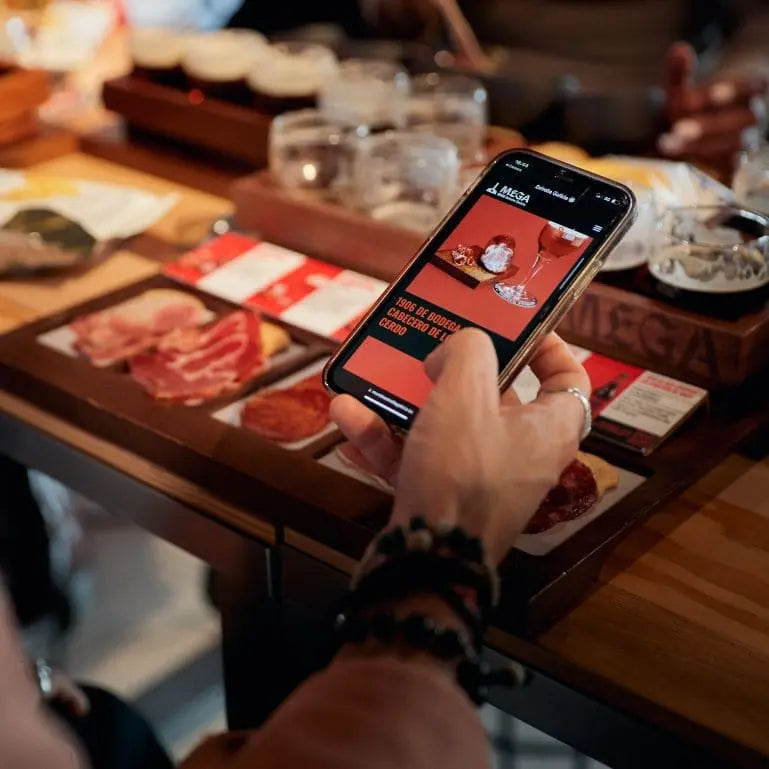 Visita guiada con tiraje y maridaje embutidos gallegos