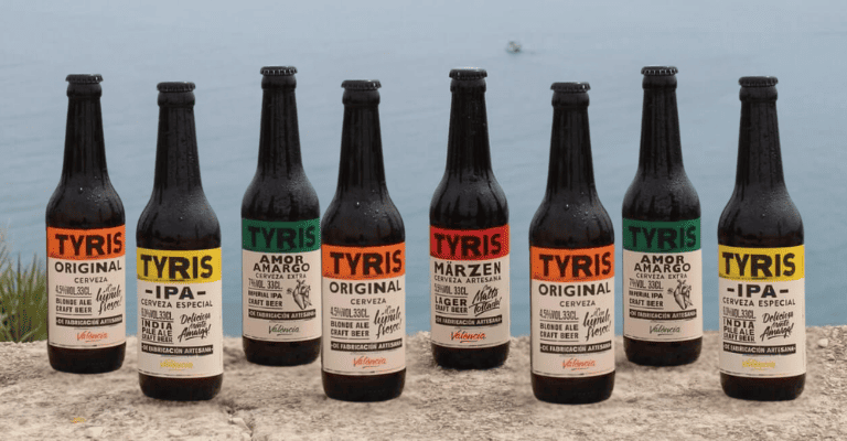 https://bigcrafters.ui.smartie.io/medias/image/020f/Cervezas-Tyris.png