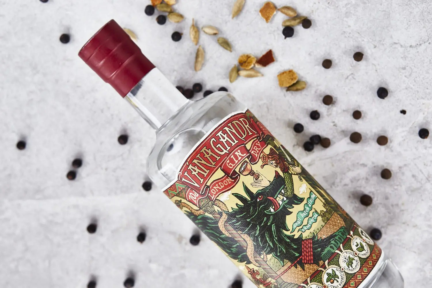 Ginebra artesana London Dry de Vánagandr Destilerías botella de 70 cl, 43 % vol, botánicos gallegos y agua pura, premiada con Doble Oro en 2025